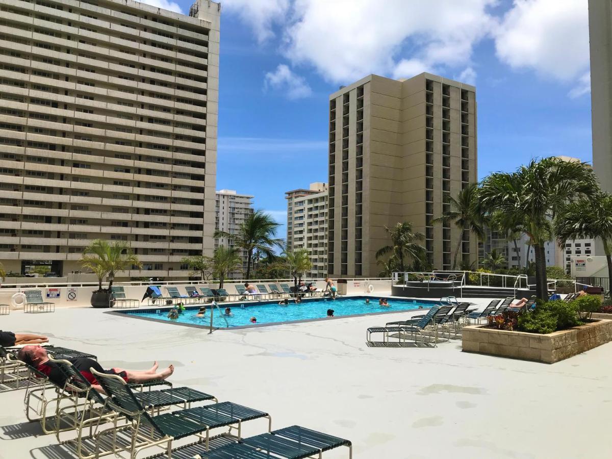 Beautiful 1Br, Steps To Waikiki Beach And Parking Honolulu Dış mekan fotoğraf