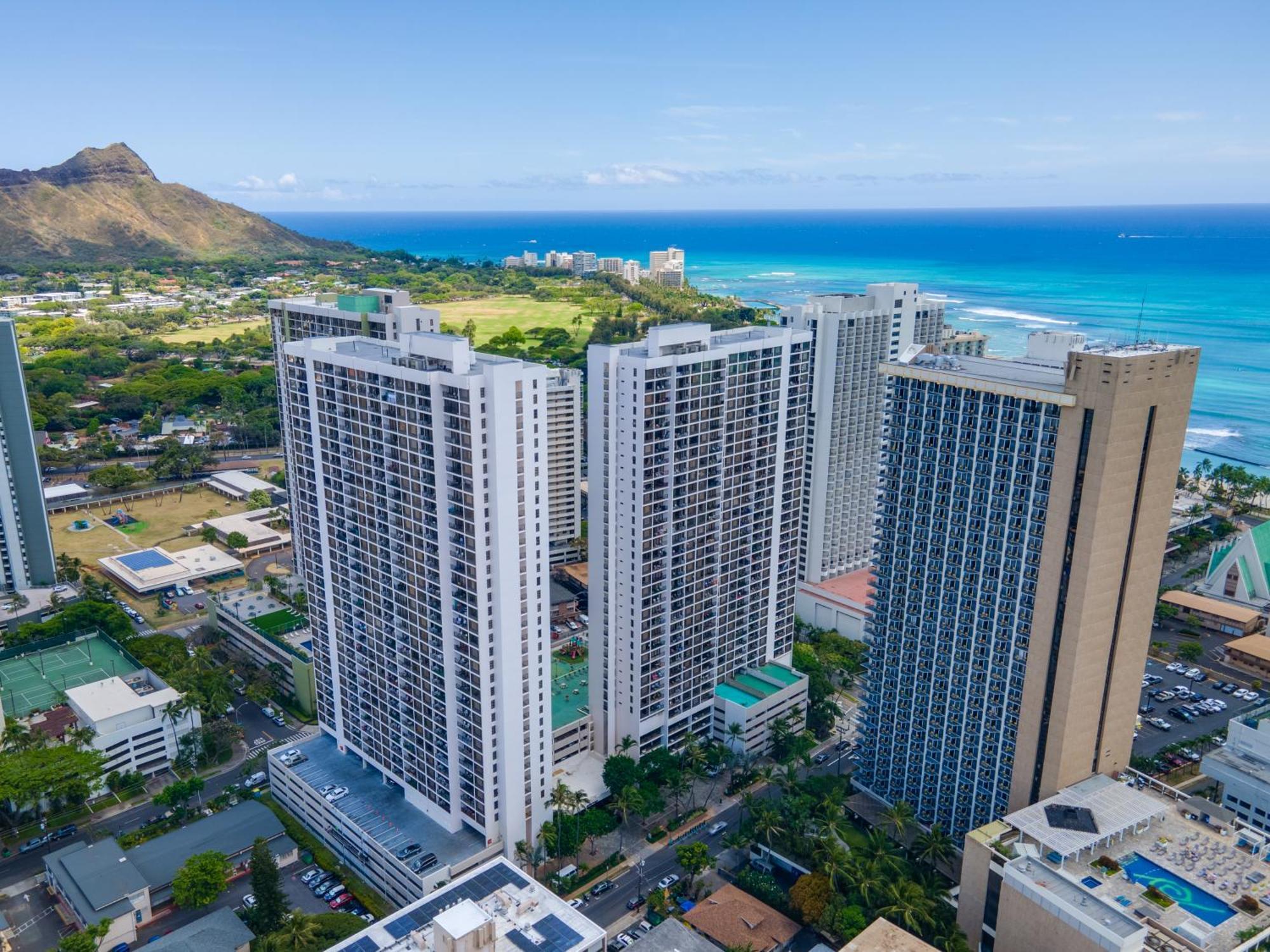 Beautiful 1Br, Steps To Waikiki Beach And Parking Honolulu Dış mekan fotoğraf