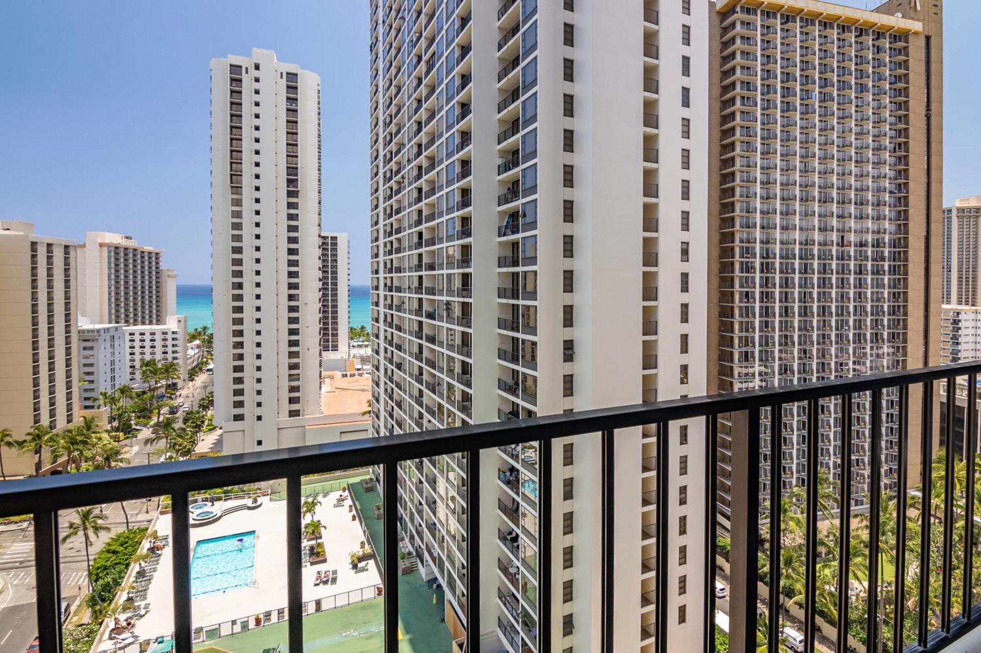 Beautiful 1Br, Steps To Waikiki Beach And Parking Honolulu Dış mekan fotoğraf