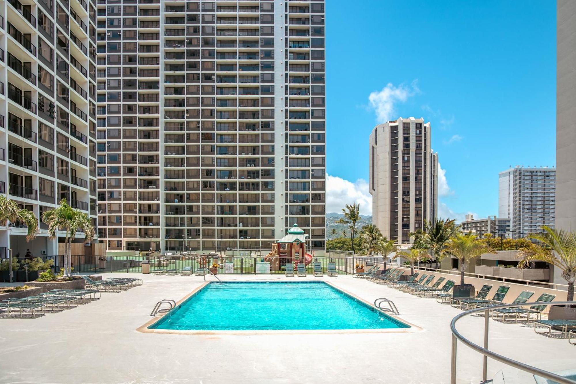 Beautiful 1Br, Steps To Waikiki Beach And Parking Honolulu Dış mekan fotoğraf